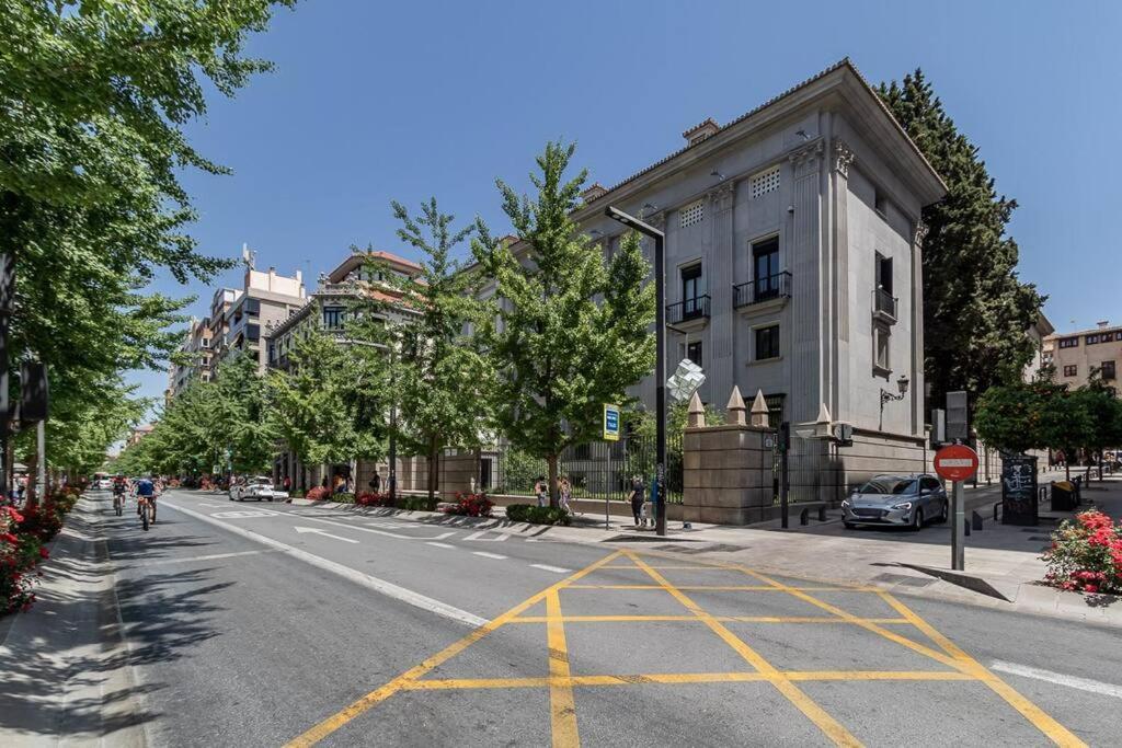 Ch Elvira Luxury Apartment Granada Exterior photo