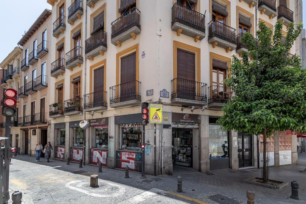 Ch Elvira Luxury Apartment Granada Exterior photo